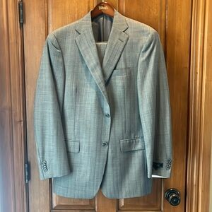 A new men Hart Schatter gray suit